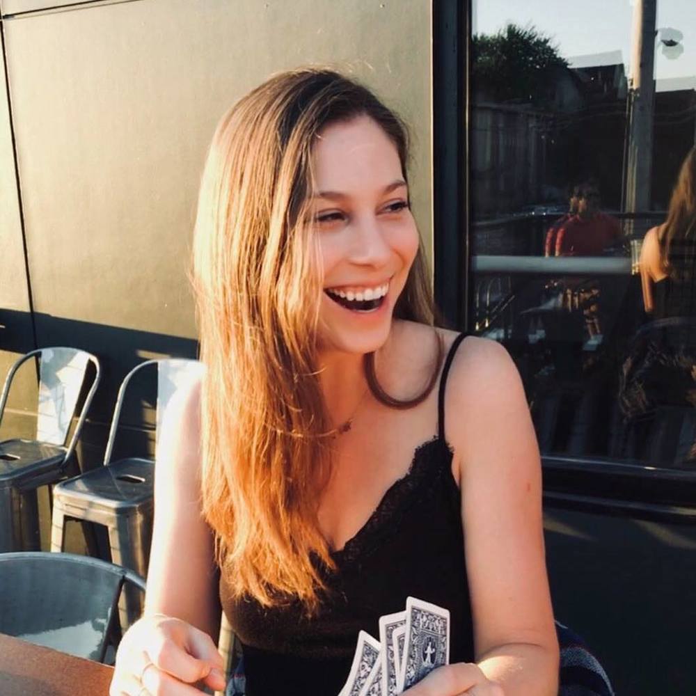 Meet your Posher, Leah